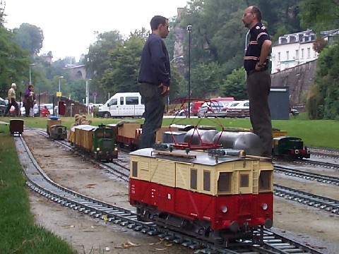 Gepcktriebwagen von Knupfer