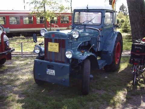 Traktor-Oldtimer